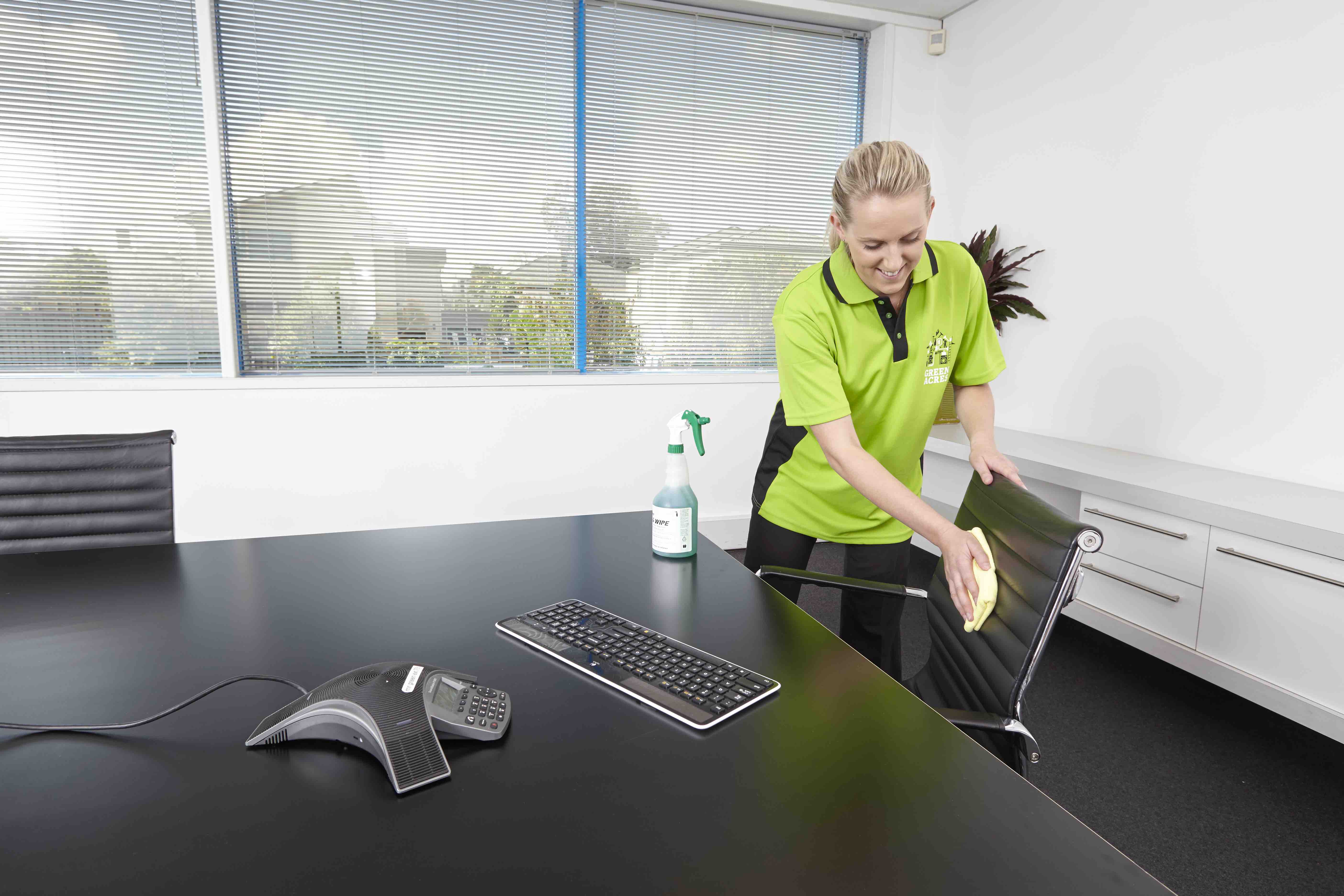 Complete cleaning – inside and out